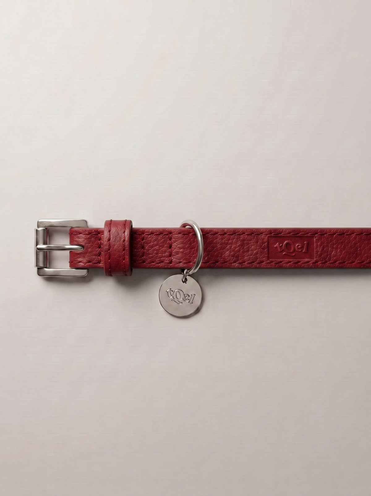Marsala leather collar
